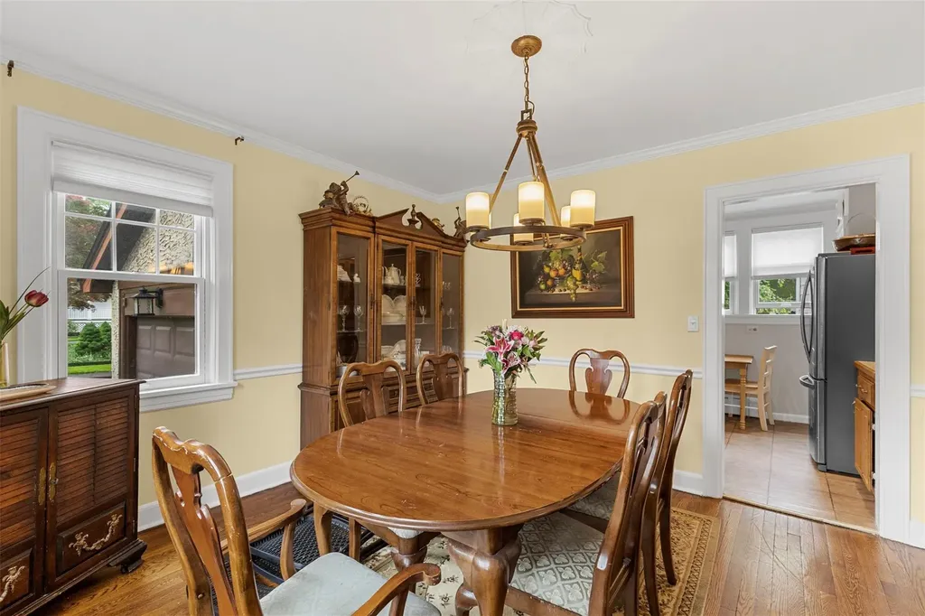 19 Glenorchy Place New Rochelle NY 10804
