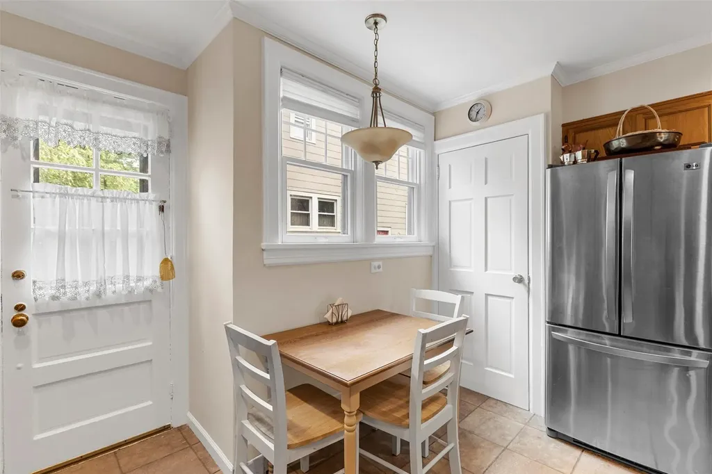 19 Glenorchy Place New Rochelle NY 10804