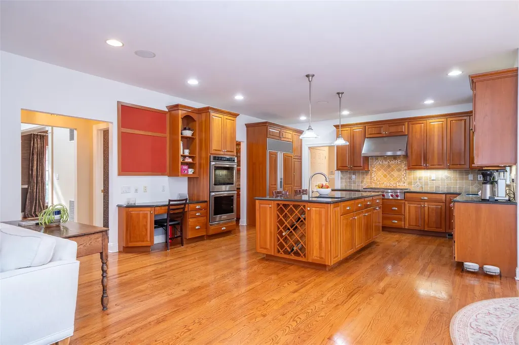 8 Turtleback Way Chappaqua NY 10514