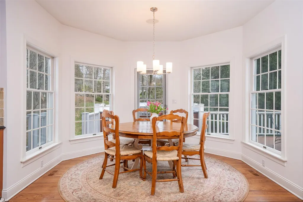 8 Turtleback Way Chappaqua NY 10514