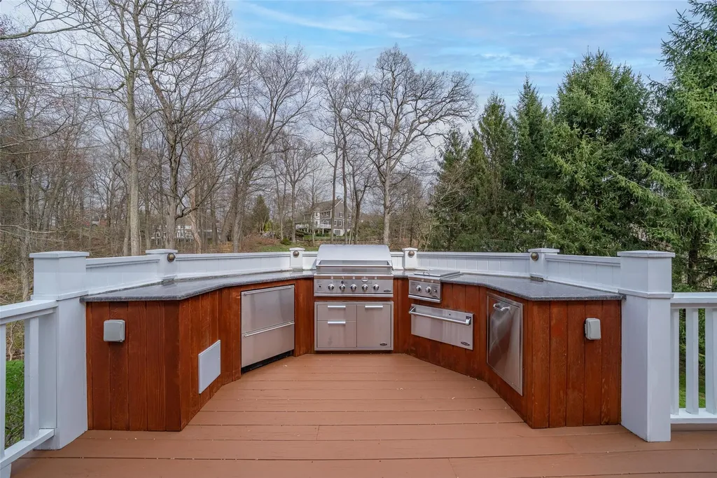 8 Turtleback Way Chappaqua NY 10514