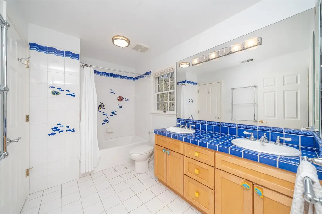 8 Turtleback Way Chappaqua NY 10514