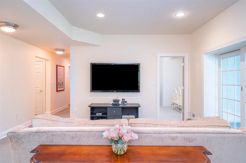 8 Turtleback Way Chappaqua NY 10514