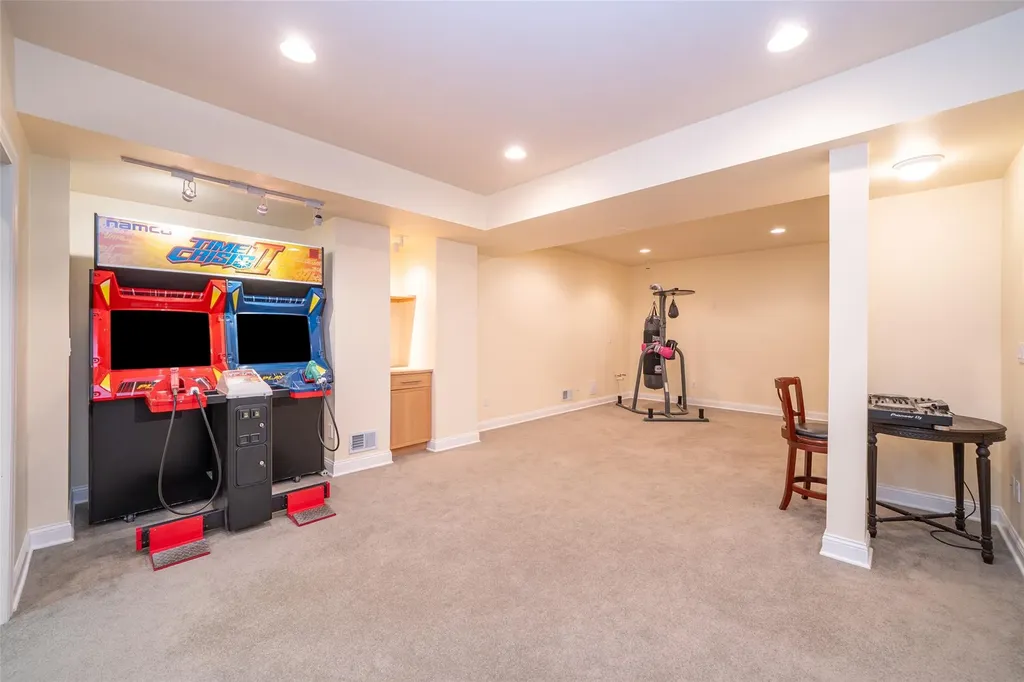 8 Turtleback Way Chappaqua NY 10514