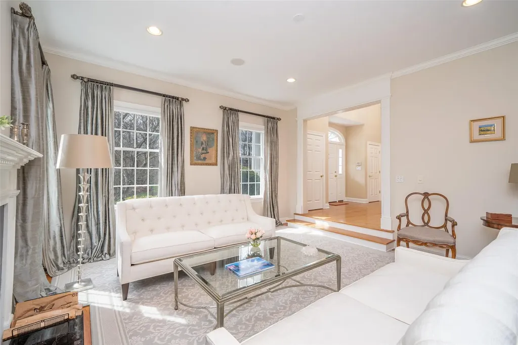 8 Turtleback Way Chappaqua NY 10514
