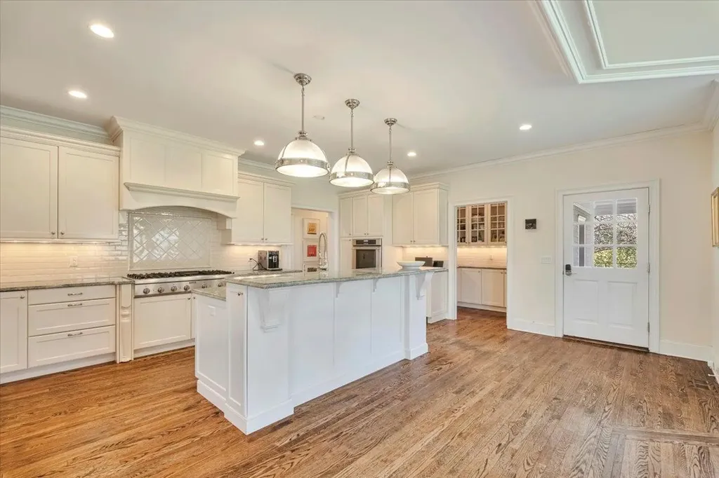 5 Fairway Drive Mamaroneck NY 10543