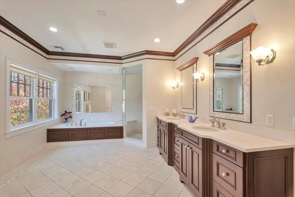 5 Fairway Drive Mamaroneck NY 10543