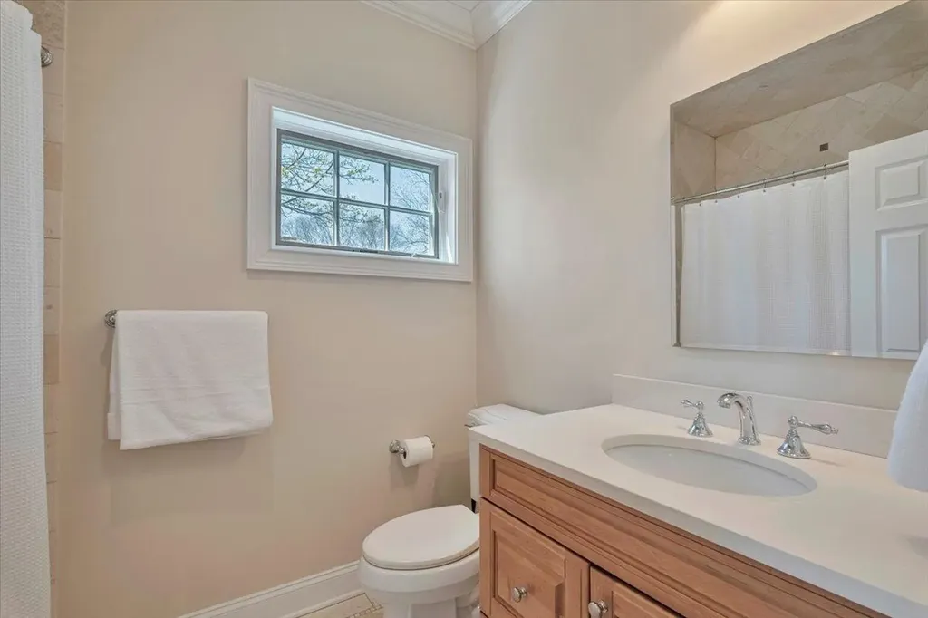 5 Fairway Drive Mamaroneck NY 10543