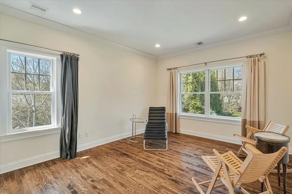 5 Fairway Drive Mamaroneck NY 10543