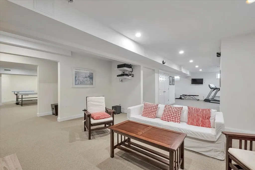 5 Fairway Drive Mamaroneck NY 10543