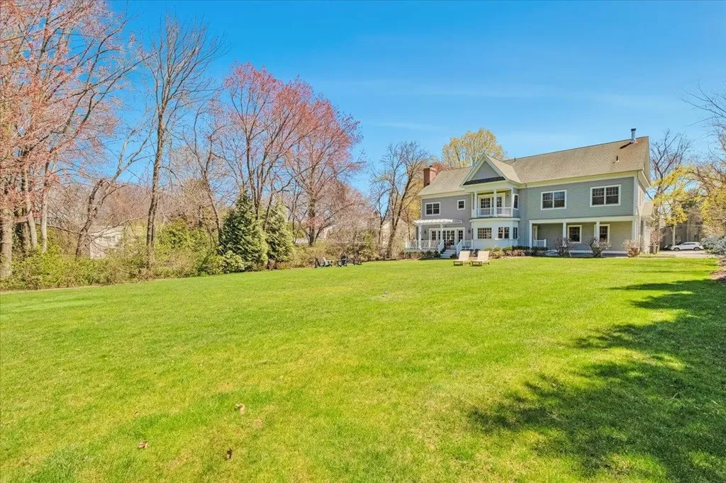 5 Fairway Drive Mamaroneck NY 10543