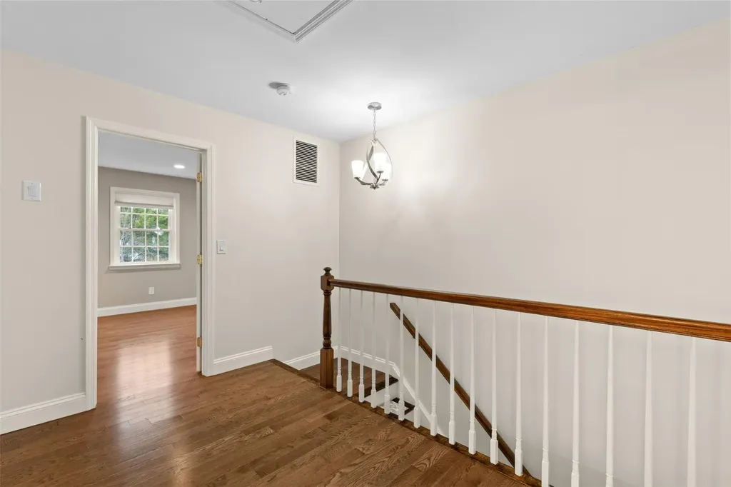 77 Locust Ridge Cross River NY 10518