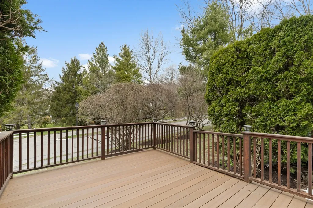 77 Locust Ridge Cross River NY 10518