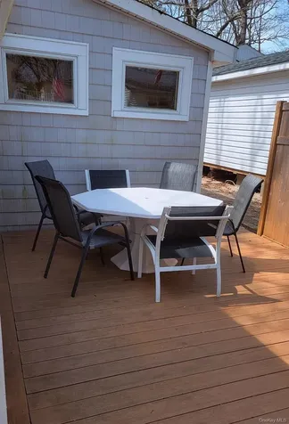 9 Whalers Path Baiting Hollow NY 11933