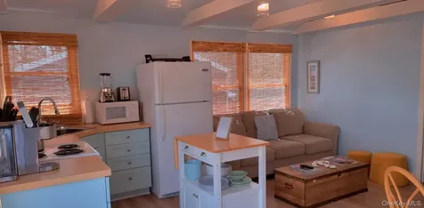 9 Whalers Path Baiting Hollow NY 11933