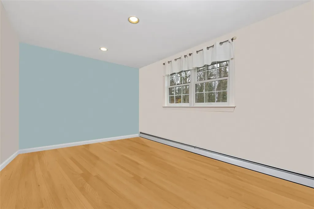 2 Windmill Court Smithtown NY 11787