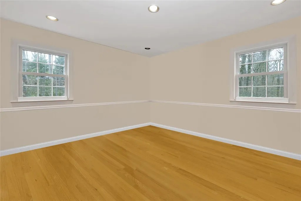 2 Windmill Court Smithtown NY 11787
