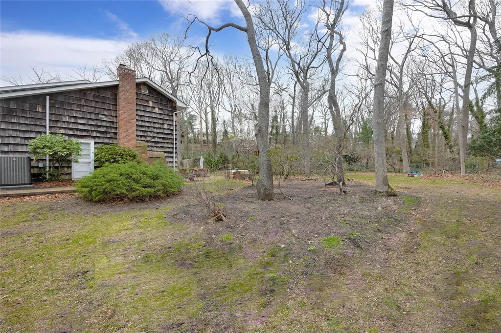 2 Windmill Court Smithtown NY 11787