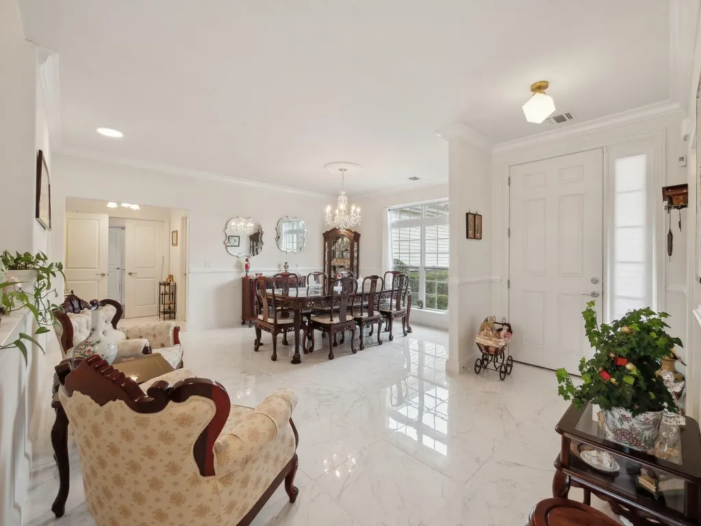 5 Hamlet Woods Drive Saint James NY 11780