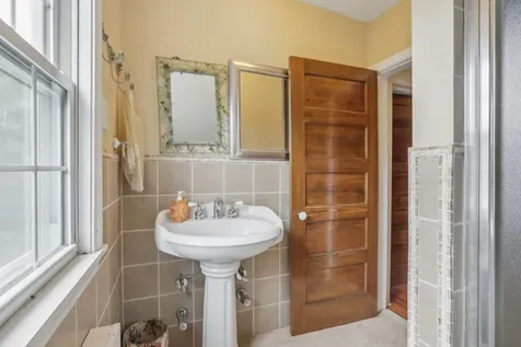 22 Clark Street Pleasantville NY 10570