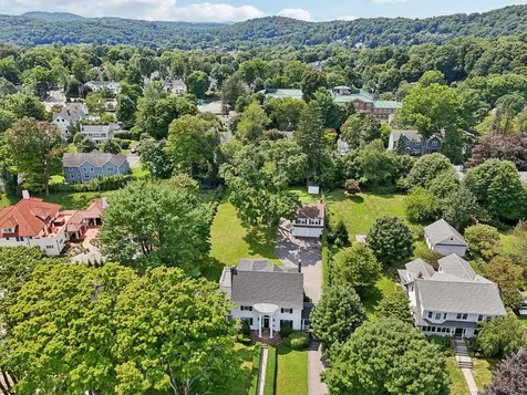 22 Clark Street Pleasantville NY 10570