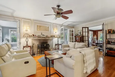 22 Clark Street Pleasantville NY 10570