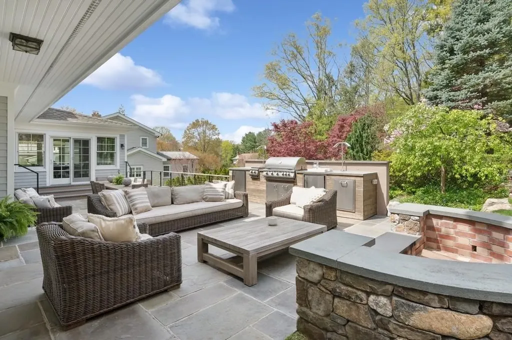 919 Sylvan Lane Mamaroneck NY 10543