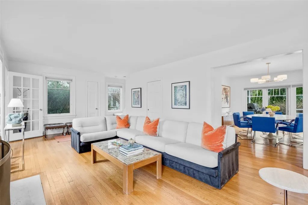 28 Stellar Place Pelham NY 10803