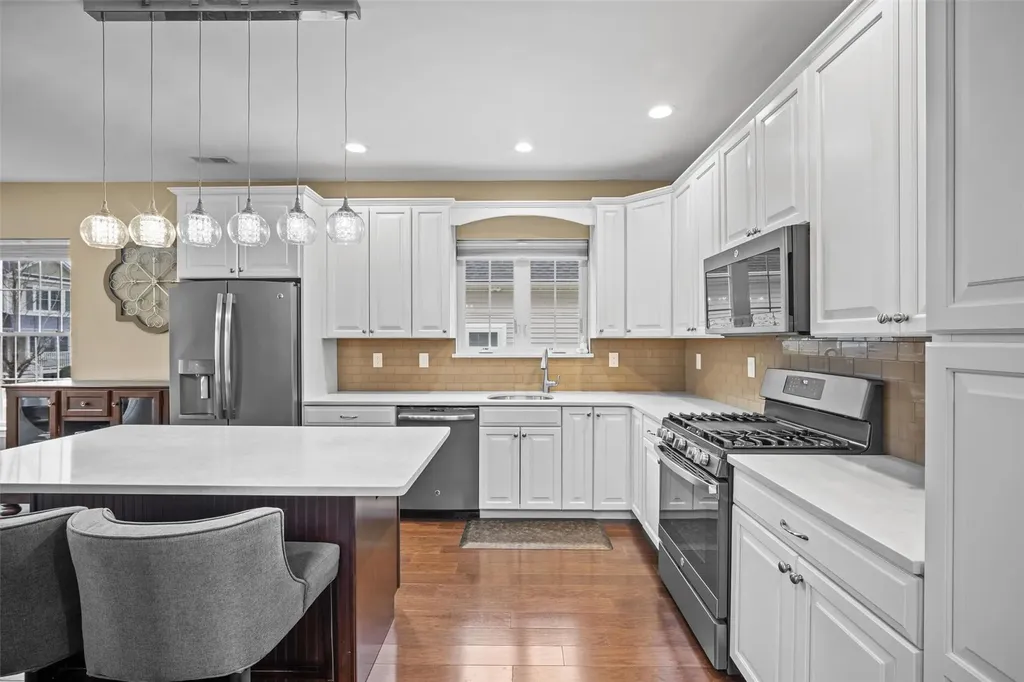 6 Emerson Terrace Highland NY 12528