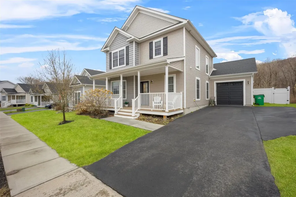 6 Emerson Terrace Highland NY 12528