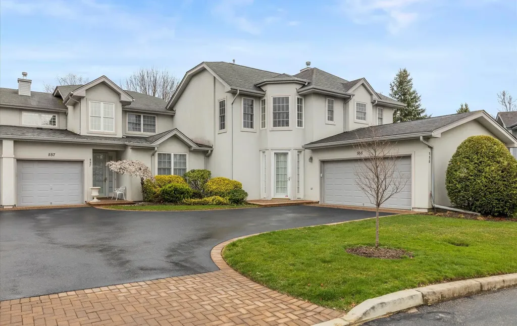 556 Bardini Drive Melville NY 11747