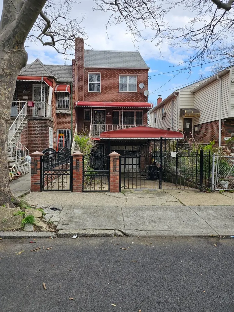 1017 E 103rd Street Brooklyn NY 11236