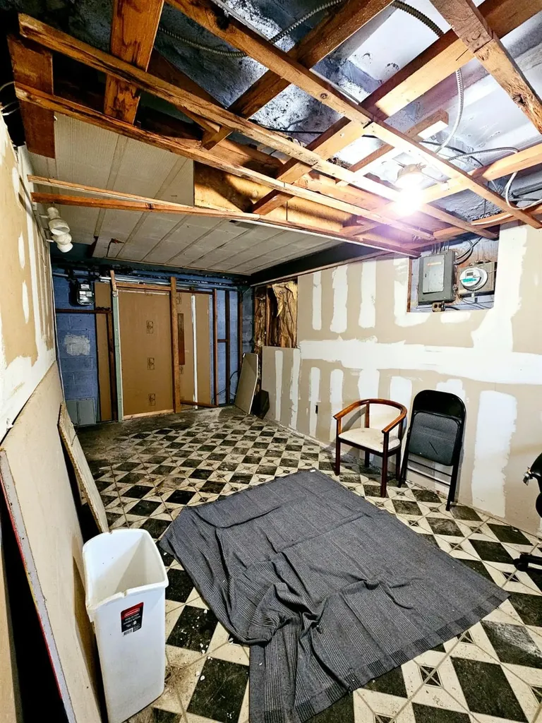 1017 E 103rd Street Brooklyn NY 11236