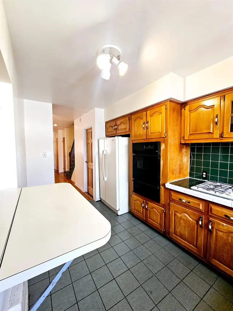 1017 E 103rd Street Brooklyn NY 11236