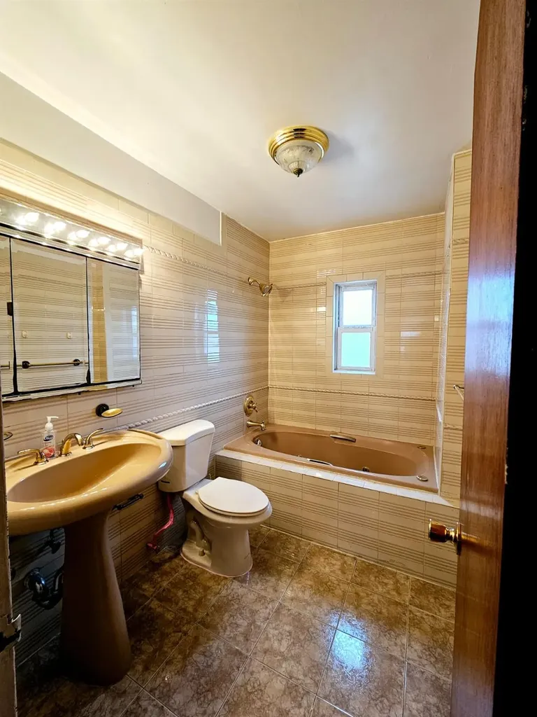 1017 E 103rd Street Brooklyn NY 11236