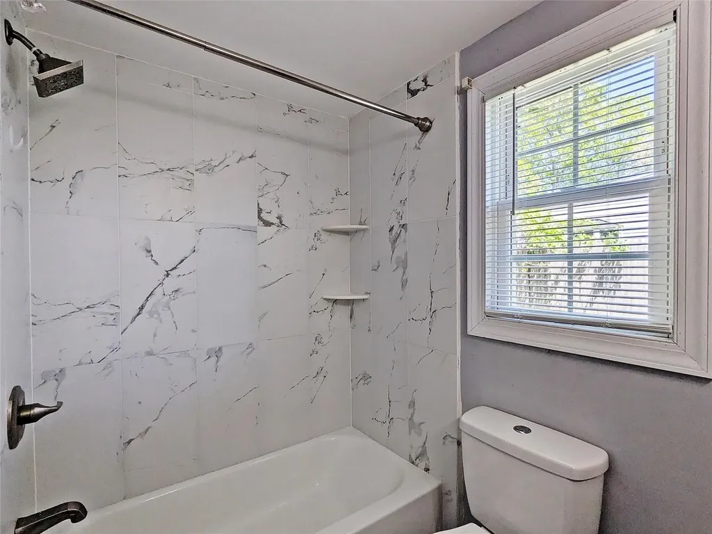 65 Biscayne Drive Selden NY 11784