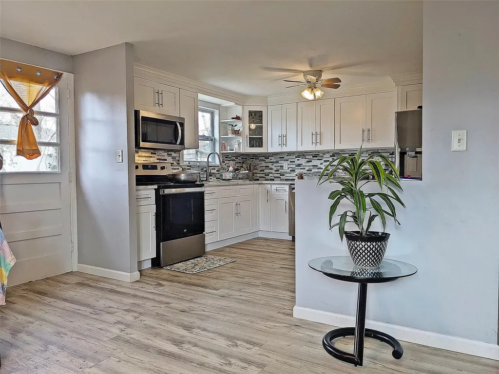 65 Biscayne Drive Selden NY 11784