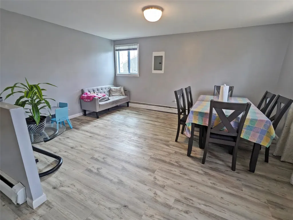 65 Biscayne Drive Selden NY 11784