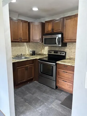 15 Carnaby Street Wappingers Falls NY 12590