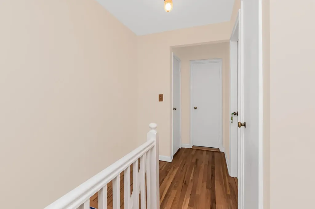 967 E 228th Street Bronx NY 10466