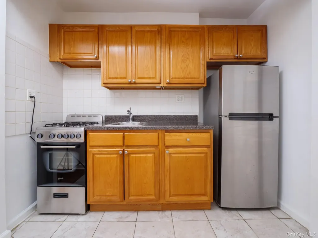 34-15 74th Street Jackson Heights NY 11372