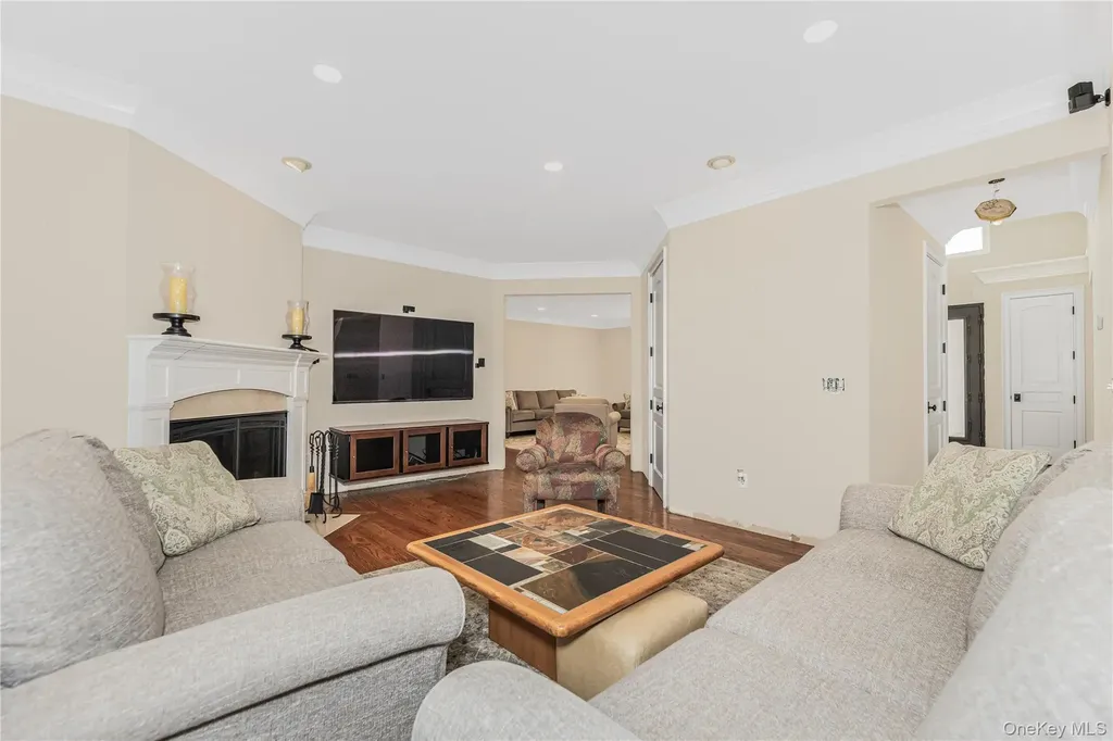 146 Duke Drive Carmel NY 10512