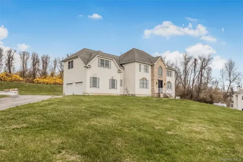 146 Duke Drive Carmel NY 10512