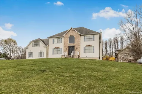 146 Duke Drive Carmel NY 10512