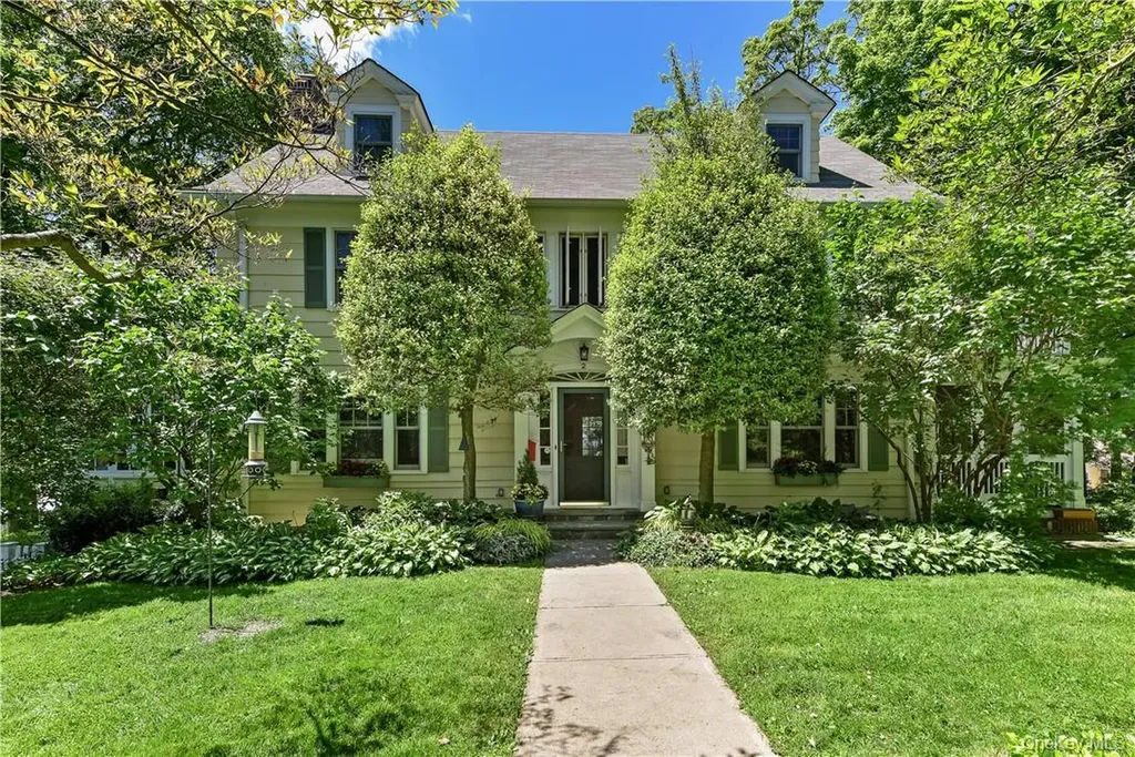 2 Oak Hill Terrace Ossining NY 10562