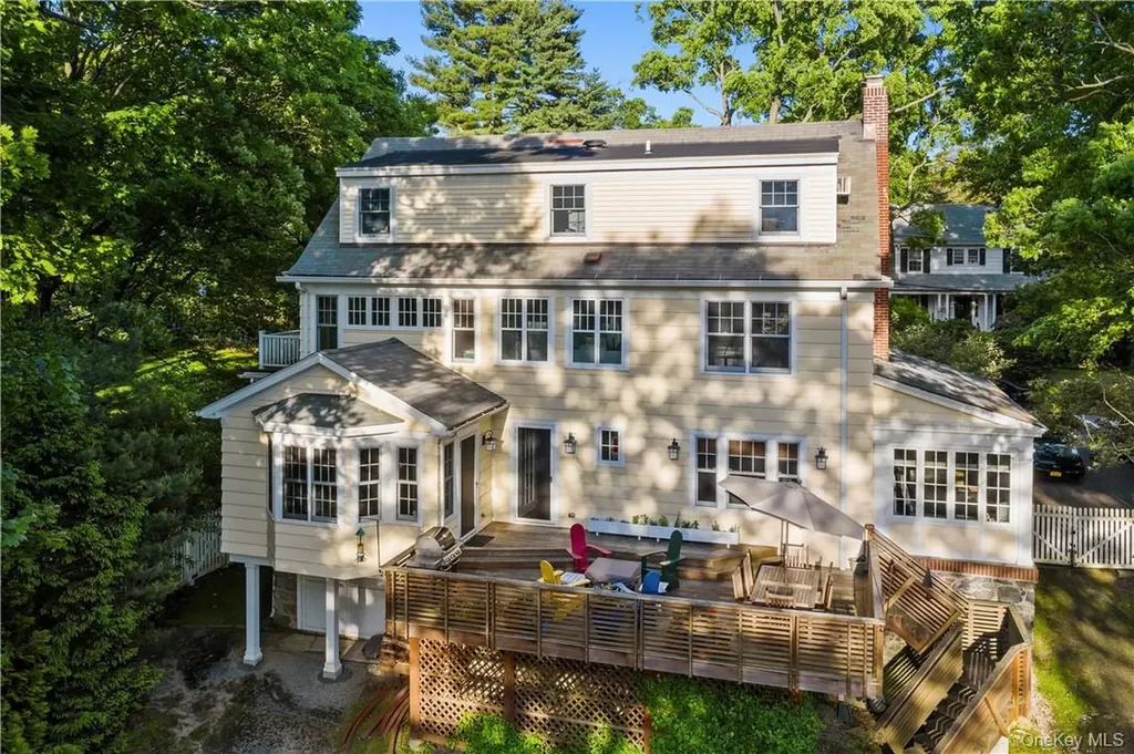 2 Oak Hill Terrace Ossining NY 10562
