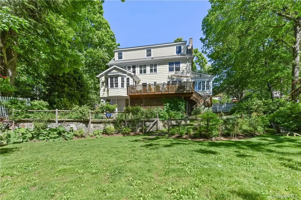 2 Oak Hill Terrace Ossining NY 10562