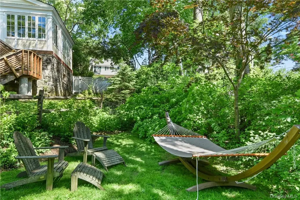 2 Oak Hill Terrace Ossining NY 10562