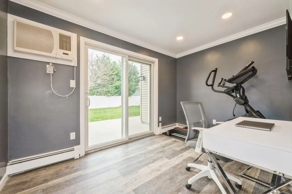 60 Anvil Lane Levittown NY 11756
