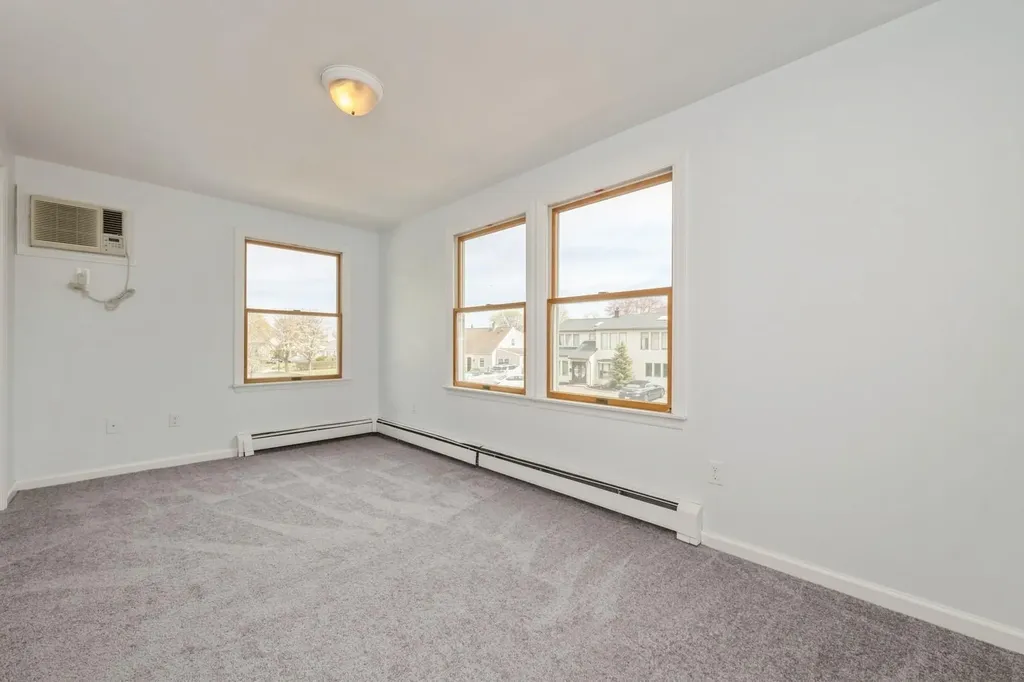 60 Anvil Lane Levittown NY 11756